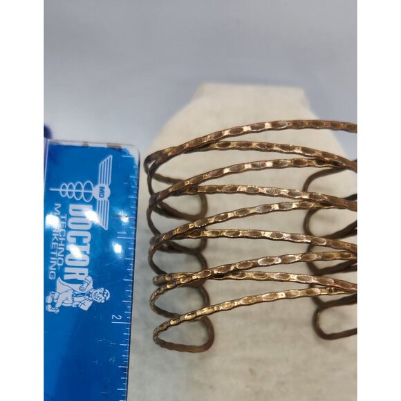 criss-cross Brass Tone cuff bracelet vintage - Picture 2 of 4